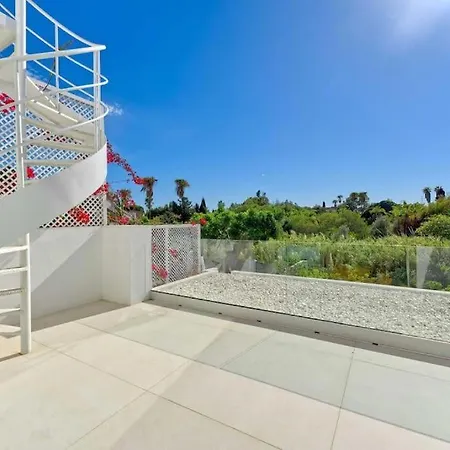 Villa New Modern Luxu Luxury New Modern Pue *