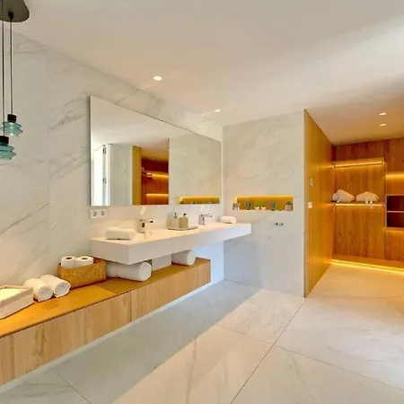 New Modern Luxu Luxury New Modern Pue Villa *